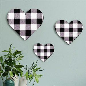 3 Pcs Heart Shaped Wood Sign Buffalo Plaid Decor for Kitchen Bedroom Bathroom